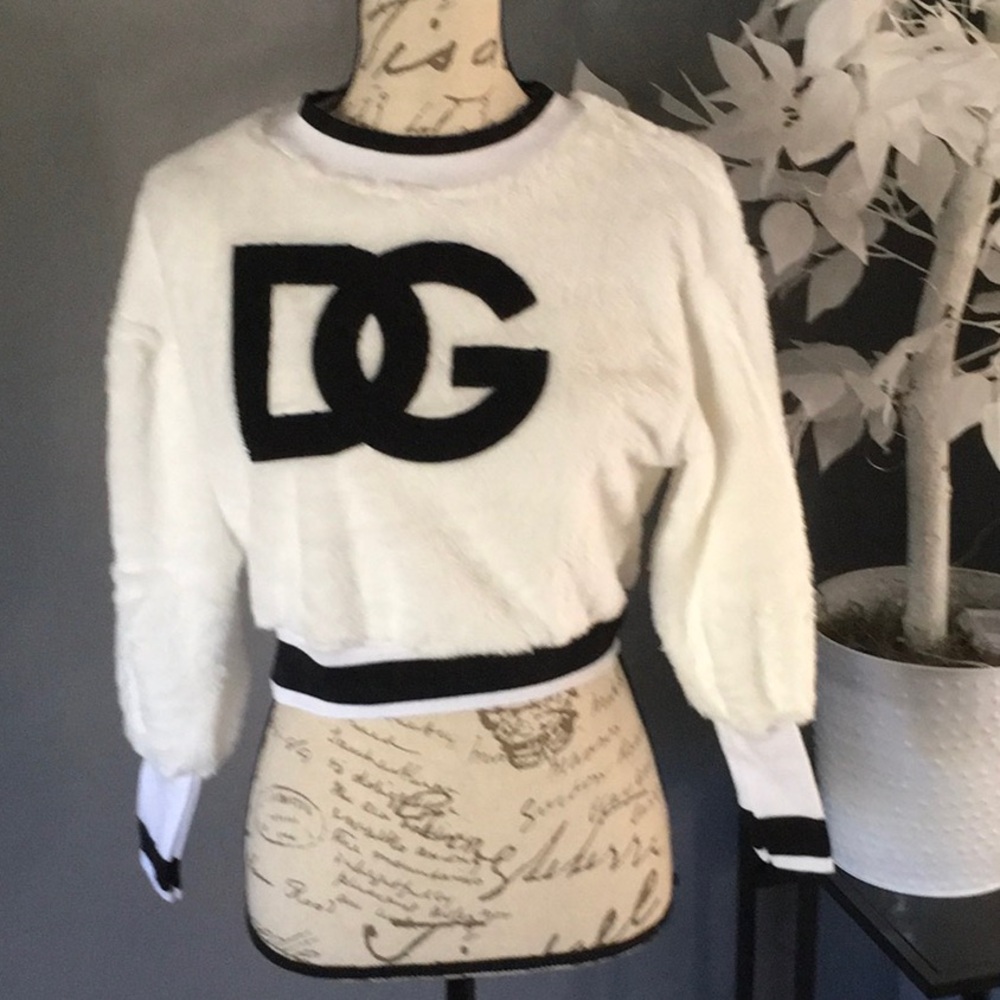 Fashion Furry sweater